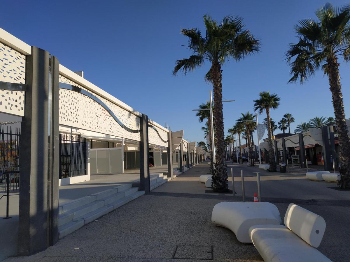 Appartement, Vue Sur Mer, Acces Direct Plage, Piscine 维亚斯 外观 照片