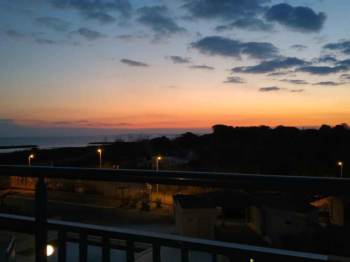 Appartement, Vue Sur Mer, Acces Direct Plage, Piscine 维亚斯 外观 照片