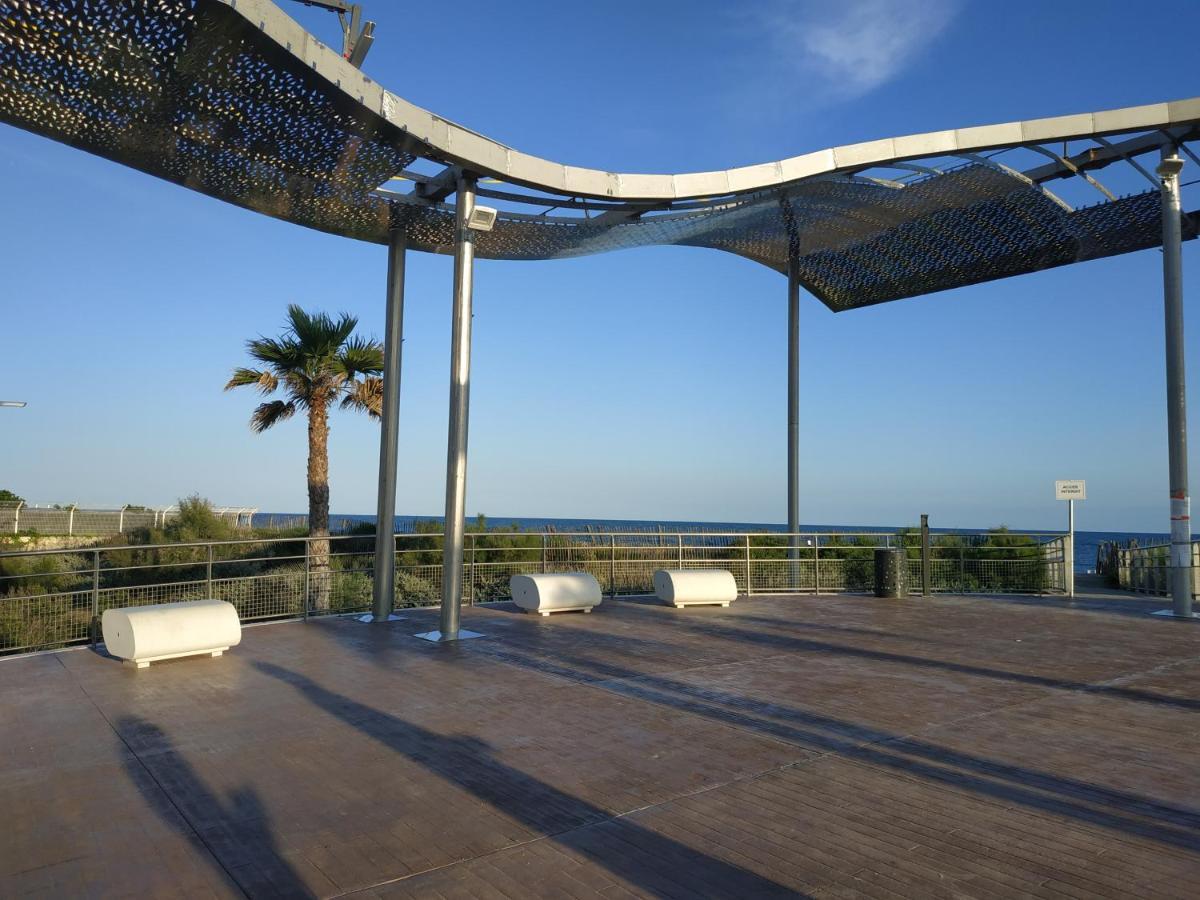Appartement, Vue Sur Mer, Acces Direct Plage, Piscine 维亚斯 外观 照片