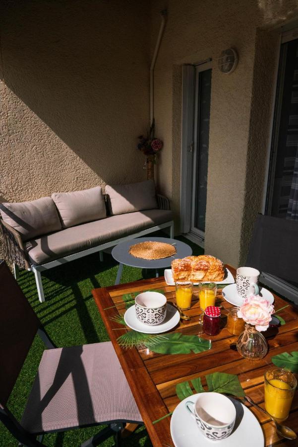 Appartement, Vue Sur Mer, Acces Direct Plage, Piscine 维亚斯 外观 照片