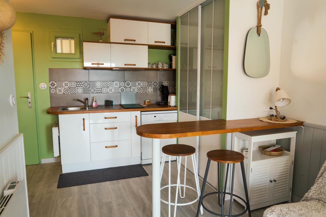 Appartement, Vue Sur Mer, Acces Direct Plage, Piscine 维亚斯 外观 照片